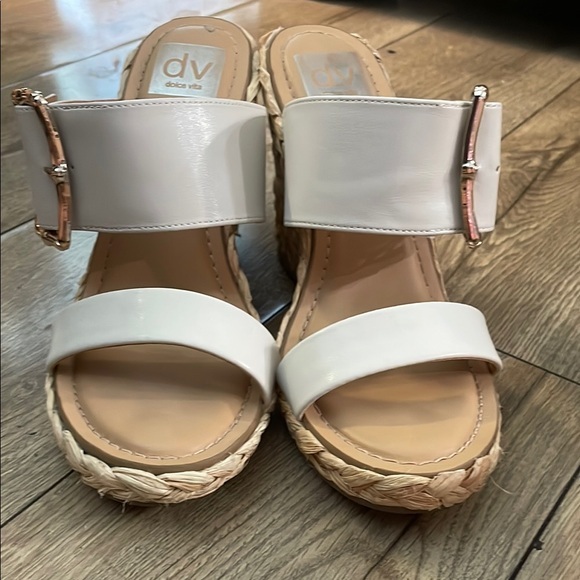 DV by Dolce Vita White Wedges with Cushioned Comfort - Picture 1 of 6
